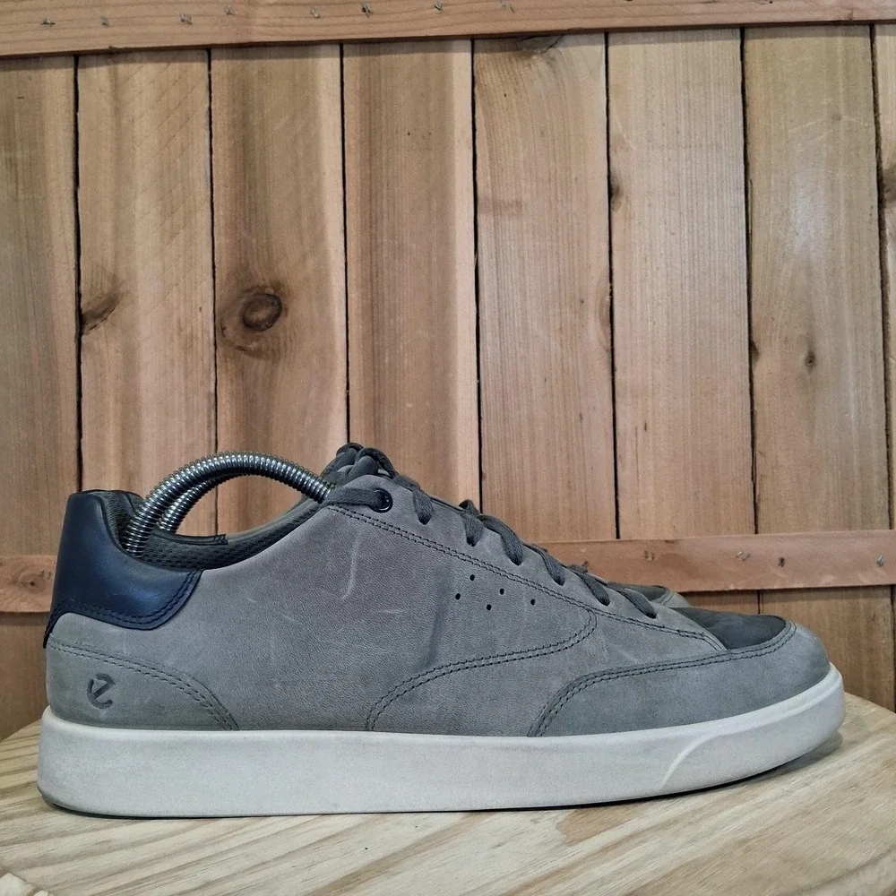 Ecco street lite